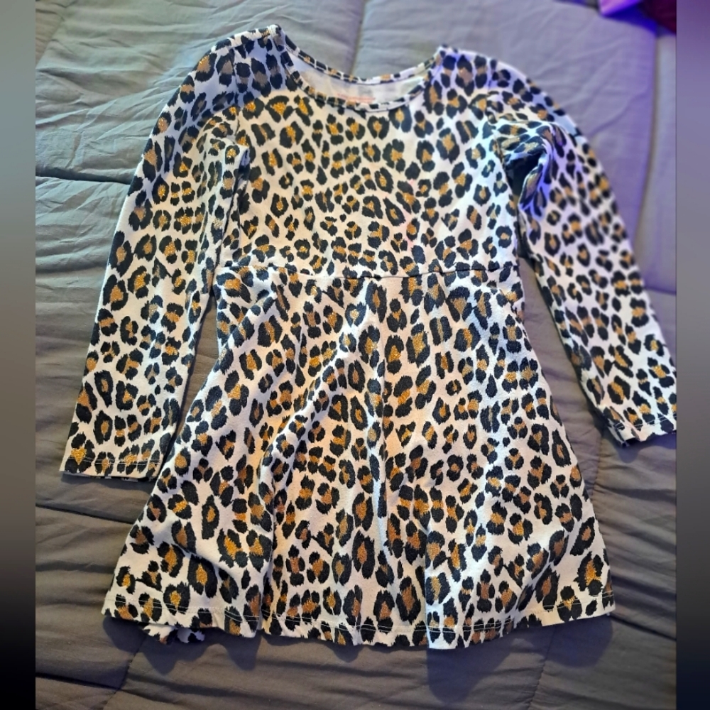 Girls dress